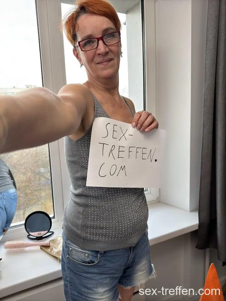 Frau für spontanes Sextreffen in NRW Verifizierungsfoto 02 Spontanes Sextreffen in NRW Foto 02